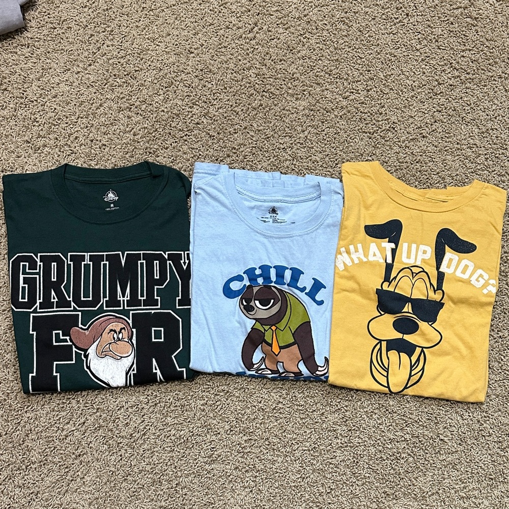 Graphic Tee - 'Chill' Light Blue Sloth Shirt